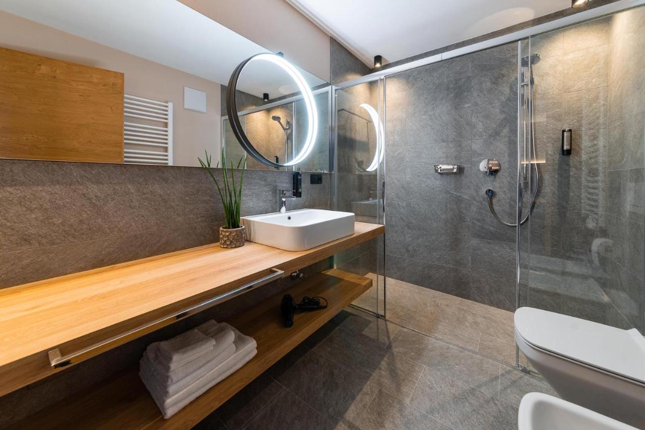 Rienz Alpine City Lofts Brunico Exterior photo